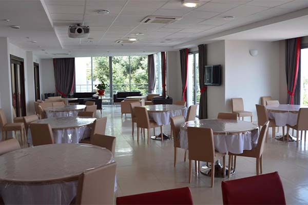 Salle de restaurant et d'animation A Casa Serena